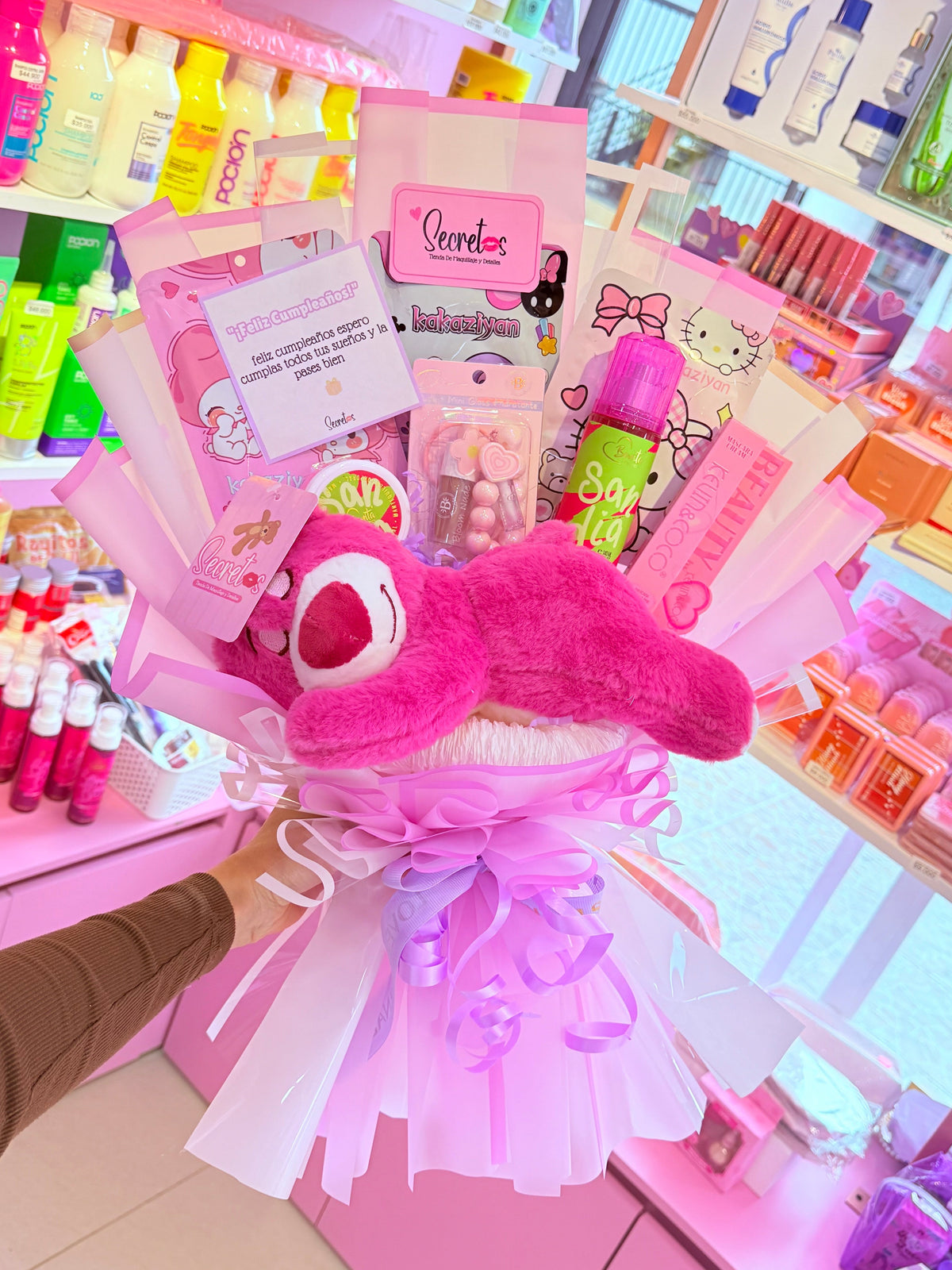 Ramo de maquillaje Gold con lotso dormilón