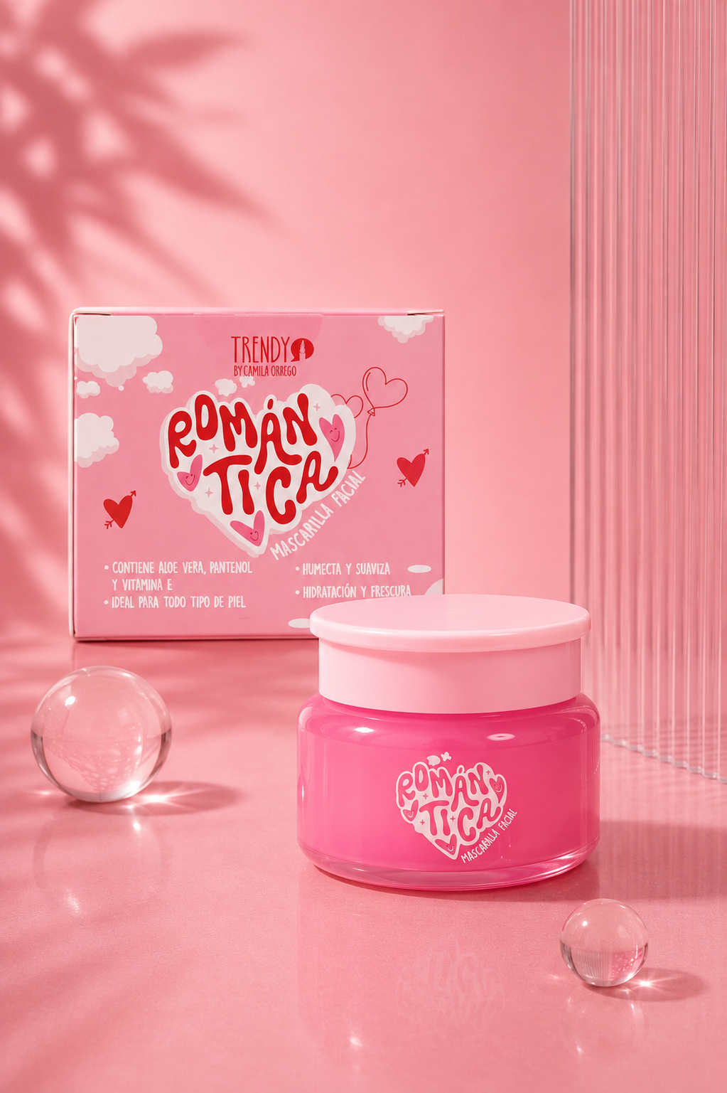 Mascarilla rosas trendy
